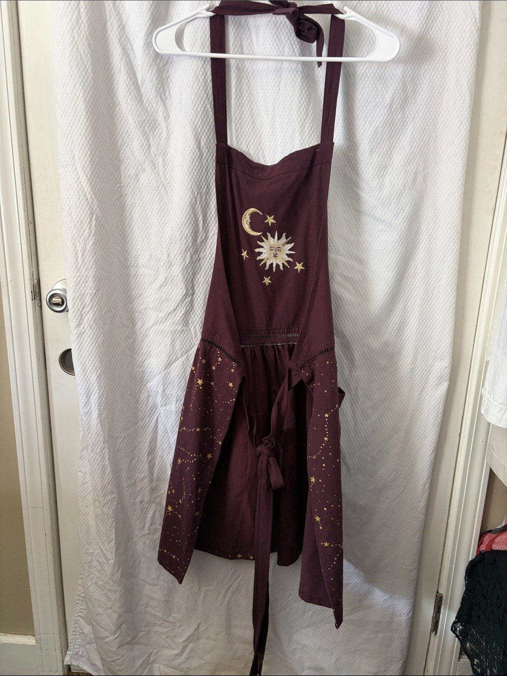 NWT World Market 100% Cotton Purple & Gold Embroidery Celestial Kitchen Apron - Picture 9 of 9